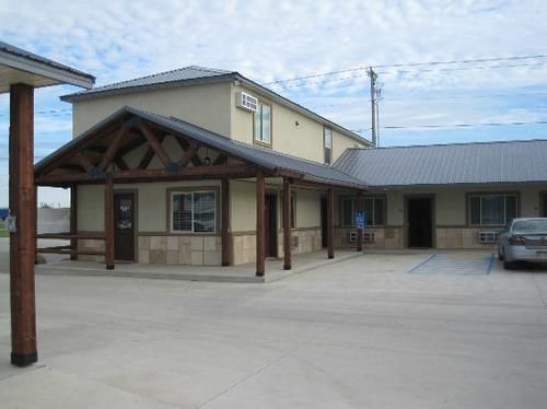 Winterton Suites Williston Eksteriør bilde