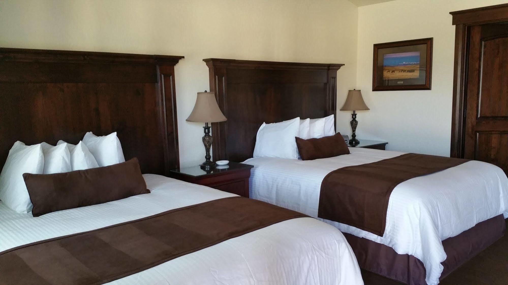 Winterton Suites Williston Eksteriør bilde